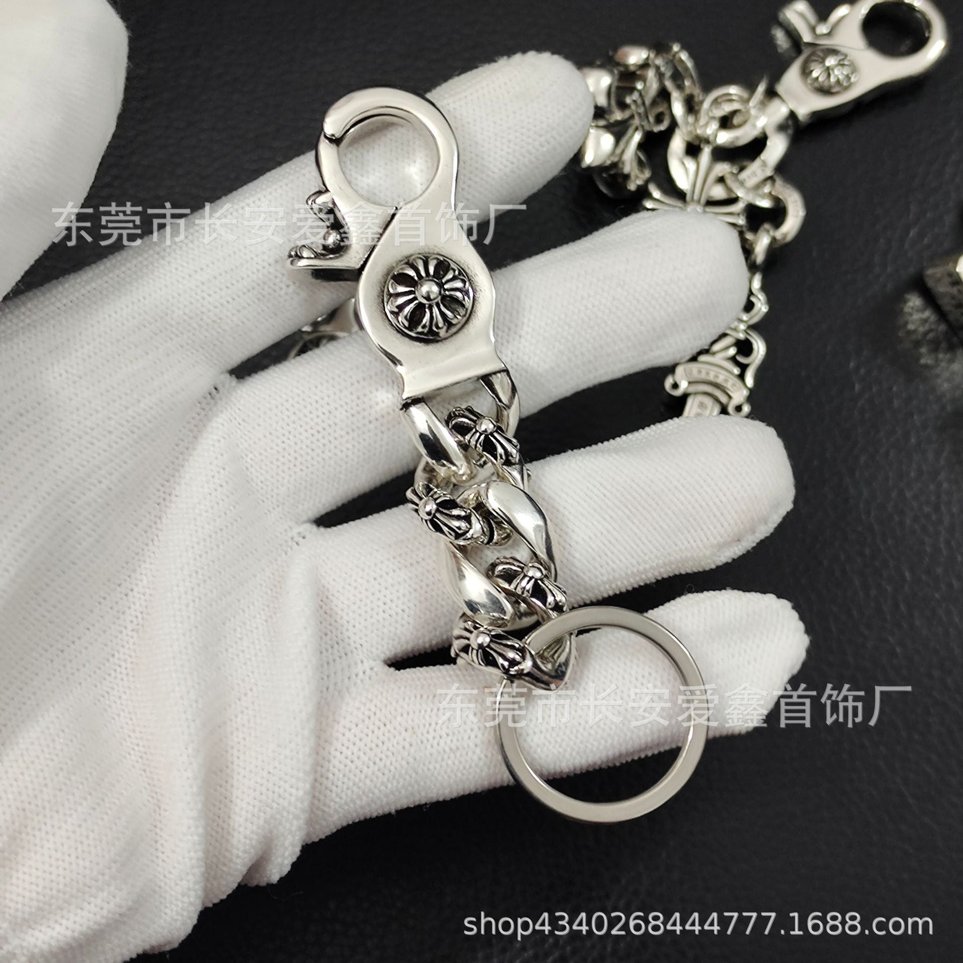 Chrome Hearts Lobster Head Buckle Keychain