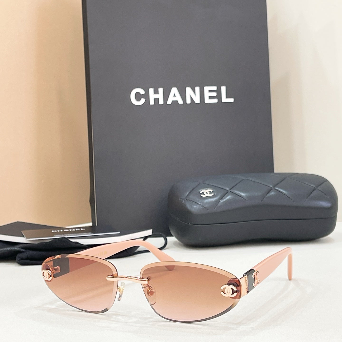 Chanel Sunglasses-CH1910Q